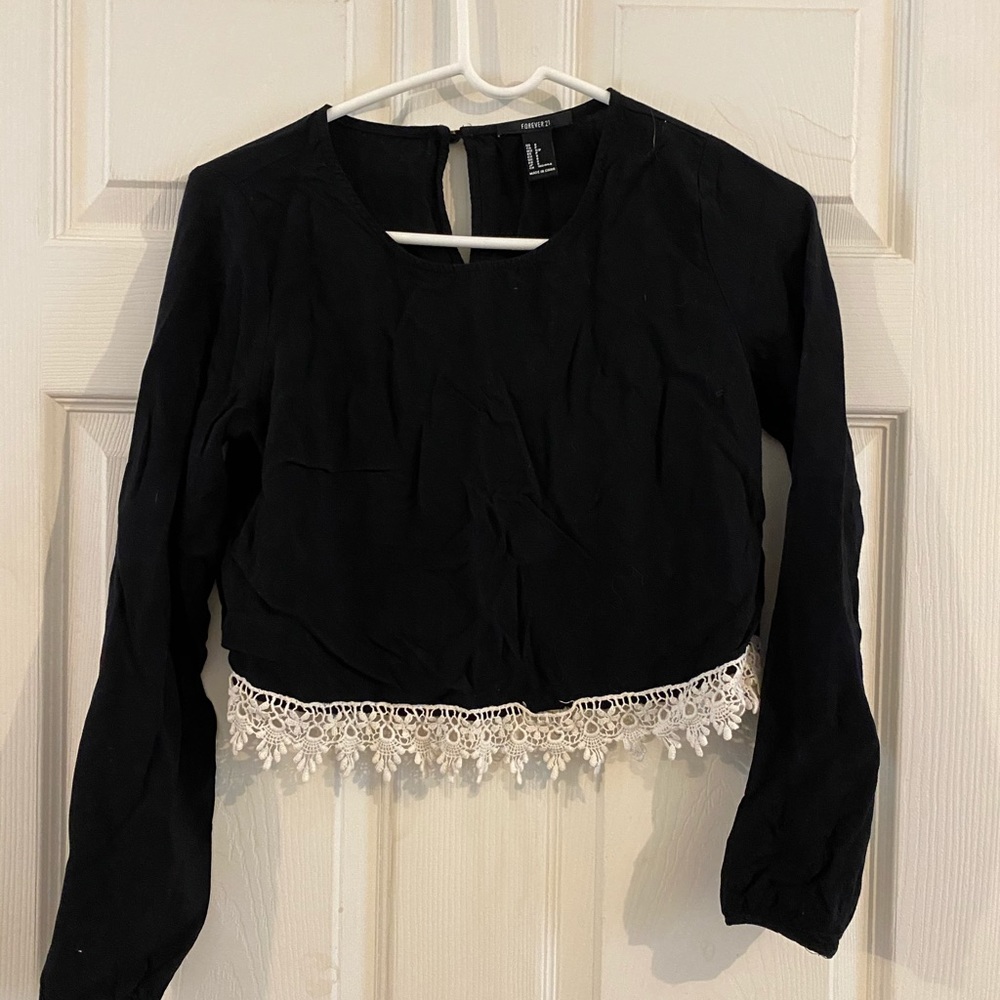 Black crop top